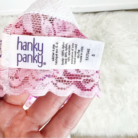 HANKY PANKY PINK RED LIP PRINT STRETCH LACE BRALETTE WOMENS SMALL - Picture 5 of 7